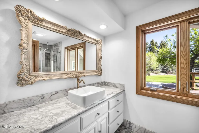 1097 Meadowlark, Gardnerville, Nevada 89460, 4 Bedrooms Bedrooms, ,3 BathroomsBathrooms,Residential,Residential,Meadowlark,260004226