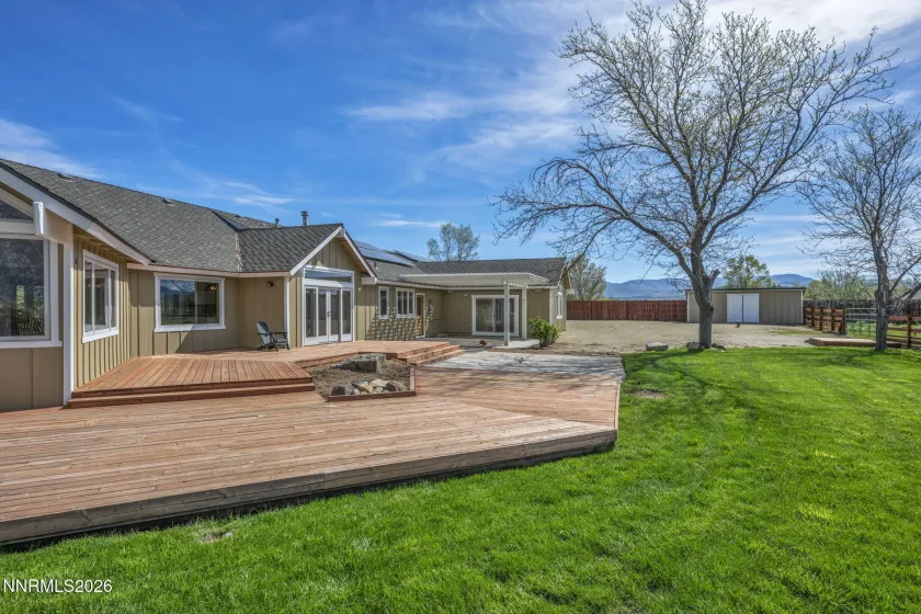 1097 Meadowlark, Gardnerville, Nevada 89460, 4 Bedrooms Bedrooms, ,3 BathroomsBathrooms,Residential,Residential,Meadowlark,260004226