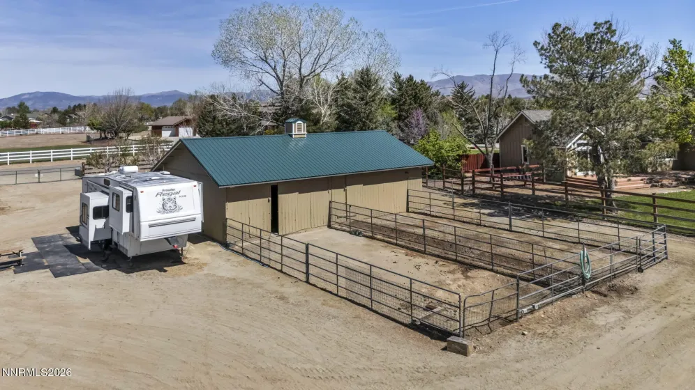 1097 Meadowlark, Gardnerville, Nevada 89460, 4 Bedrooms Bedrooms, ,3 BathroomsBathrooms,Residential,Residential,Meadowlark,260004226