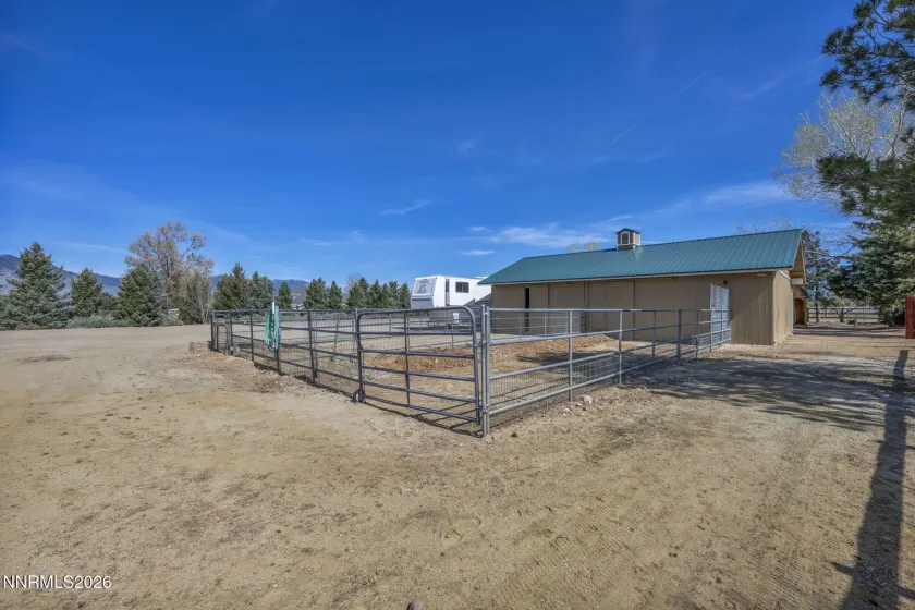 1097 Meadowlark, Gardnerville, Nevada 89460, 4 Bedrooms Bedrooms, ,3 BathroomsBathrooms,Residential,Residential,Meadowlark,260004226