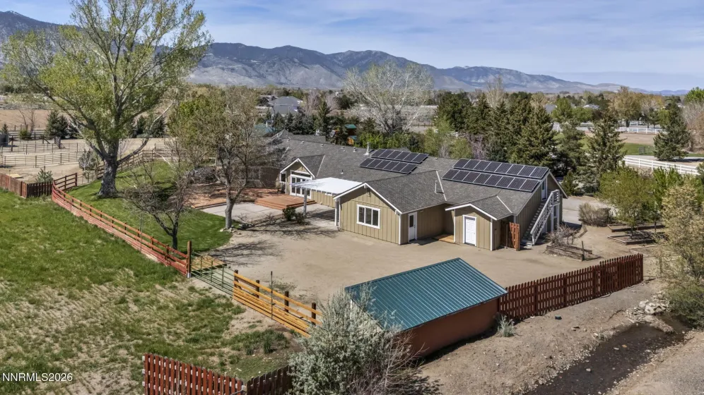 1097 Meadowlark, Gardnerville, Nevada 89460, 4 Bedrooms Bedrooms, ,3 BathroomsBathrooms,Residential,Residential,Meadowlark,260004226