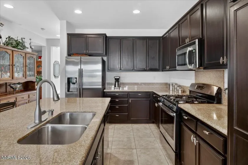 1945 Horse Prairie, Reno, Nevada 89521, 4 Bedrooms Bedrooms, ,4 BathroomsBathrooms,Residential,Residential,Horse Prairie,260004228