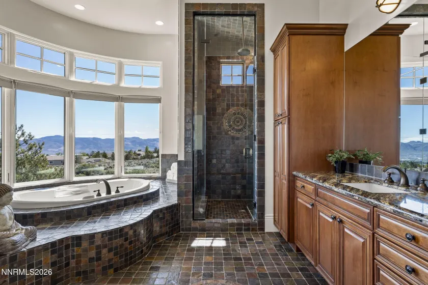 3613 Silver Vista, Reno, Nevada 89511, 5 Bedrooms Bedrooms, ,5 BathroomsBathrooms,Residential,Residential,Silver Vista,260004230