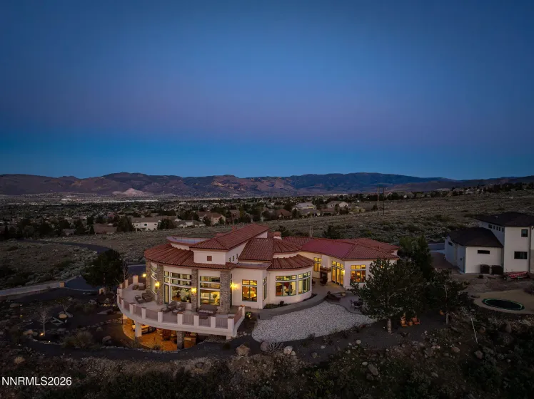 3613 Silver Vista, Reno, Nevada 89511, 5 Bedrooms Bedrooms, ,5 BathroomsBathrooms,Residential,Residential,Silver Vista,260004230