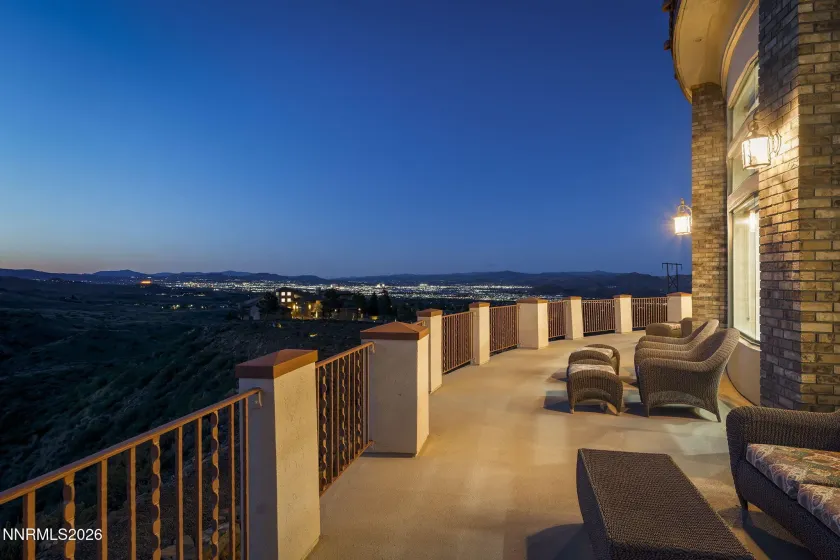 3613 Silver Vista, Reno, Nevada 89511, 5 Bedrooms Bedrooms, ,5 BathroomsBathrooms,Residential,Residential,Silver Vista,260004230