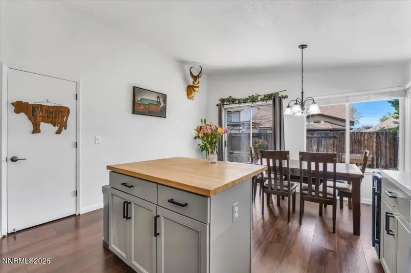 1292 O'Callaghan, Sparks, Nevada 89434, 2 Bedrooms Bedrooms, ,2 BathroomsBathrooms,Residential,Residential,O'Callaghan,260004229