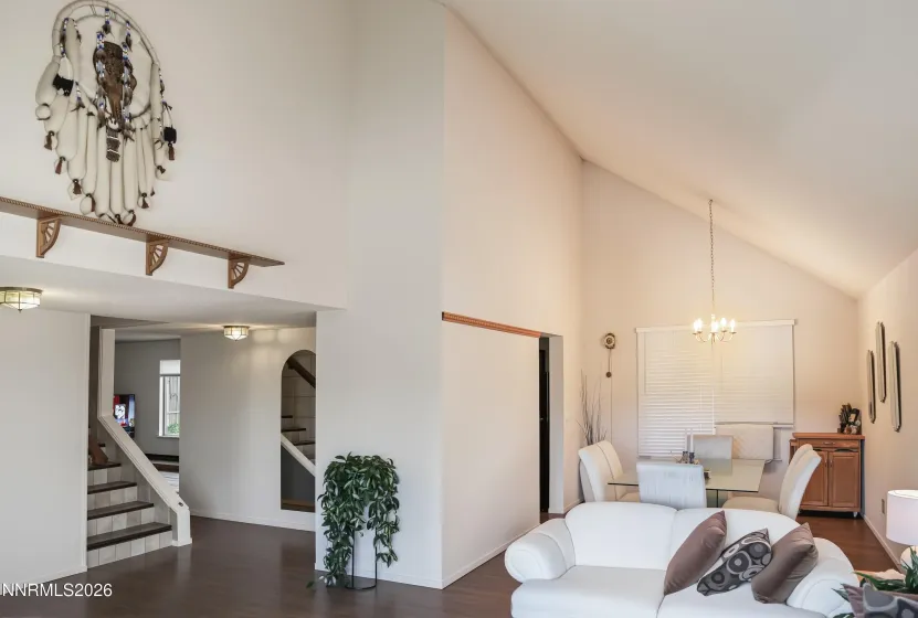 3815 Kings Row, Reno, Nevada 89503, 3 Bedrooms Bedrooms, ,3 BathroomsBathrooms,Residential,Residential,Kings Row,260004231