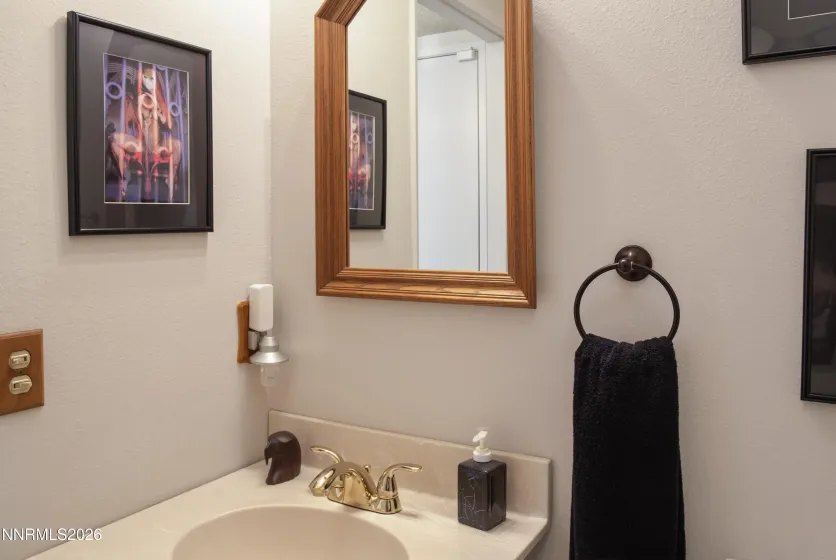 3815 Kings Row, Reno, Nevada 89503, 3 Bedrooms Bedrooms, ,3 BathroomsBathrooms,Residential,Residential,Kings Row,260004231