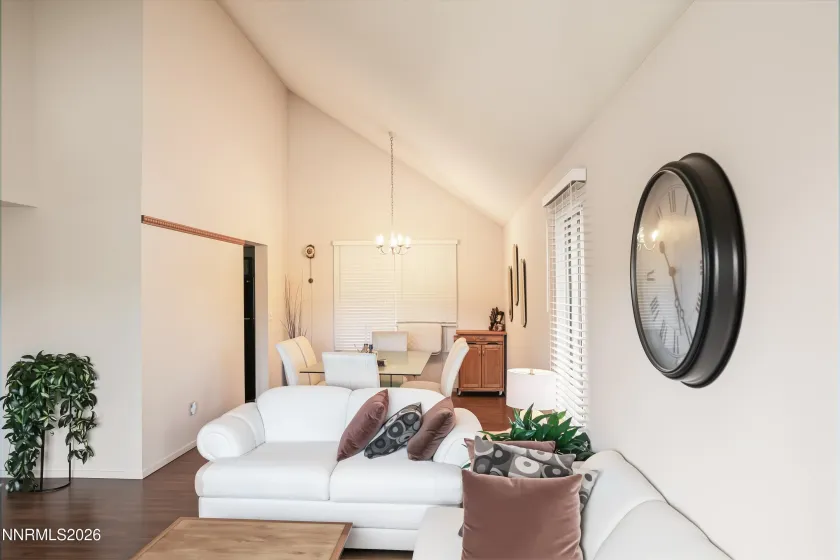 3815 Kings Row, Reno, Nevada 89503, 3 Bedrooms Bedrooms, ,3 BathroomsBathrooms,Residential,Residential,Kings Row,260004231