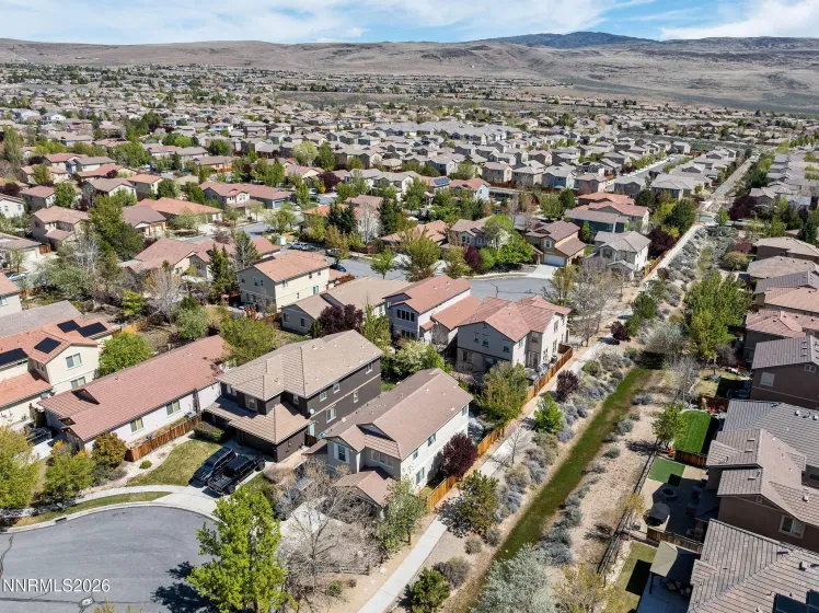 6959 Rioja, Sparks, Nevada 89436, 4 Bedrooms Bedrooms, ,3 BathroomsBathrooms,Residential,Residential,Rioja,260004232