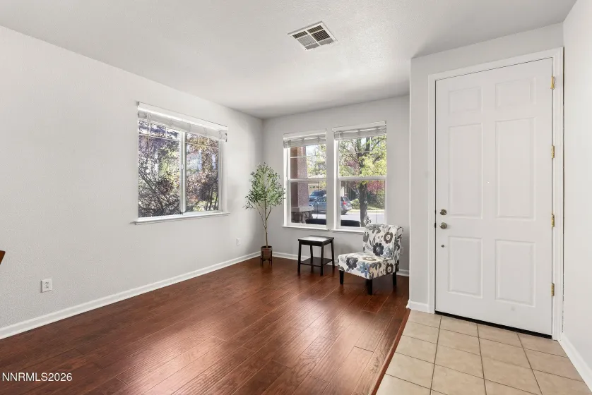 6959 Rioja, Sparks, Nevada 89436, 4 Bedrooms Bedrooms, ,3 BathroomsBathrooms,Residential,Residential,Rioja,260004232