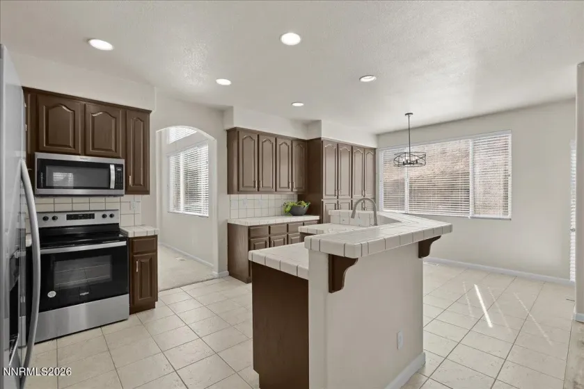 4462 Scott Peak, Sparks, Nevada 89436, 4 Bedrooms Bedrooms, ,4 BathroomsBathrooms,Residential,Residential,Scott Peak,260004234