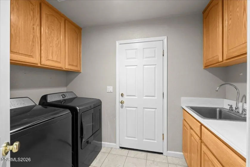 4462 Scott Peak, Sparks, Nevada 89436, 4 Bedrooms Bedrooms, ,4 BathroomsBathrooms,Residential,Residential,Scott Peak,260004234