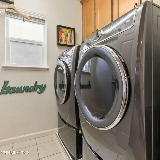 1919 Glacier Meadow, Reno, Nevada 89521, 3 Bedrooms Bedrooms, ,3 BathroomsBathrooms,Residential,Residential,Glacier Meadow,260004235