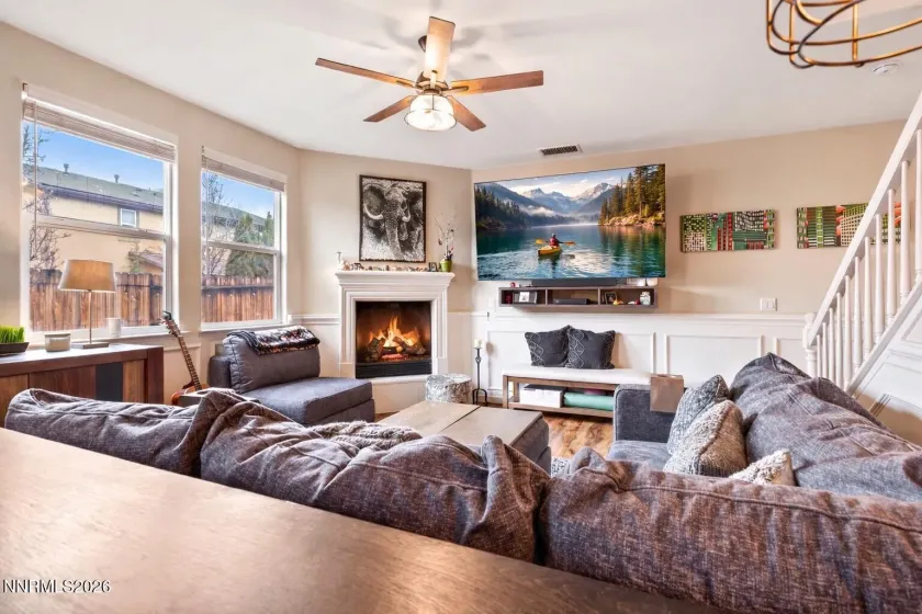 1919 Glacier Meadow, Reno, Nevada 89521, 3 Bedrooms Bedrooms, ,3 BathroomsBathrooms,Residential,Residential,Glacier Meadow,260004235