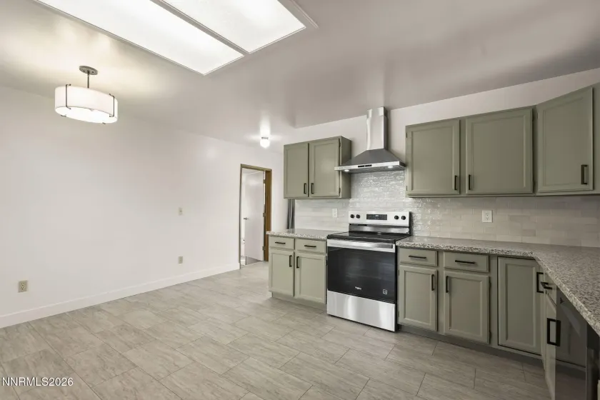 1785 Bonneville, Reno, Nevada 89503, 4 Bedrooms Bedrooms, ,2 BathroomsBathrooms,Residential,Residential,Bonneville,260004241