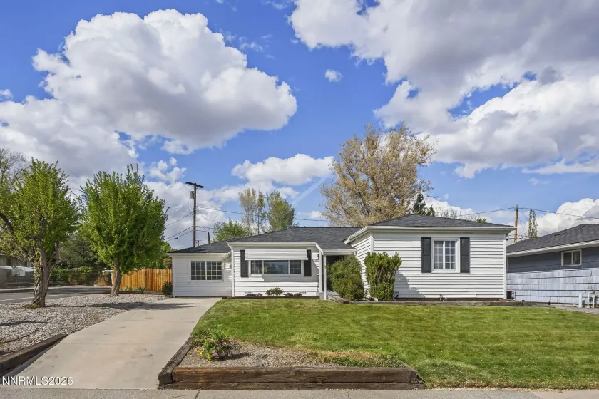 1785 Bonneville, Reno, Nevada 89503, 4 Bedrooms Bedrooms, ,2 BathroomsBathrooms,Residential,Residential,Bonneville,260004241