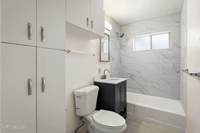 1785 Bonneville, Reno, Nevada 89503, 4 Bedrooms Bedrooms, ,2 BathroomsBathrooms,Residential,Residential,Bonneville,260004241