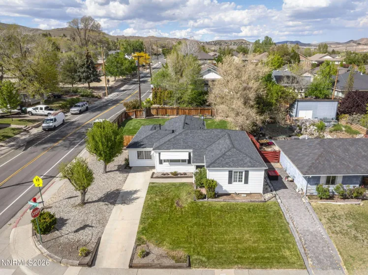 1785 Bonneville, Reno, Nevada 89503, 4 Bedrooms Bedrooms, ,2 BathroomsBathrooms,Residential,Residential,Bonneville,260004241