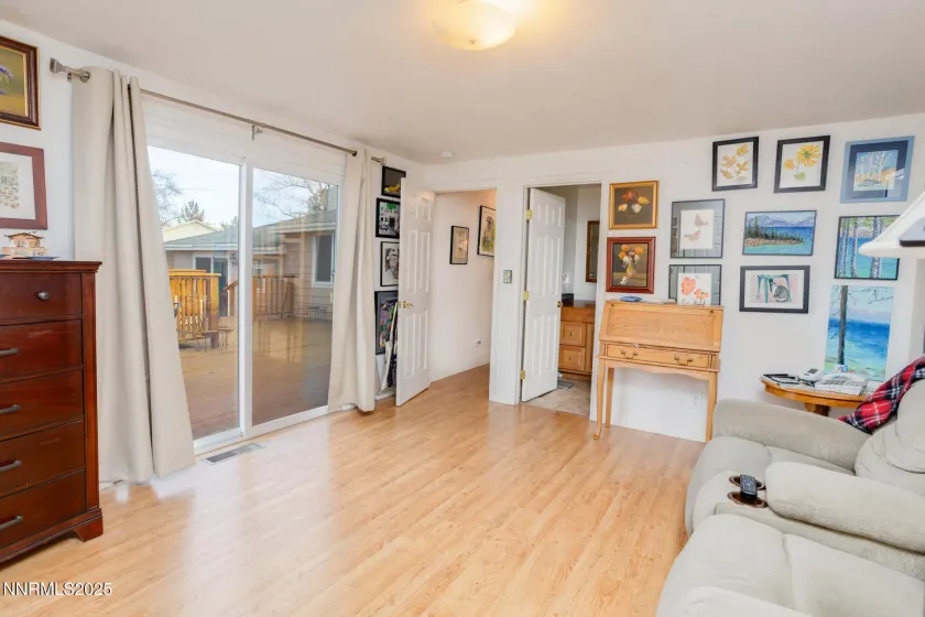 1659 Davidson, Reno, Nevada 89509, 4 Bedrooms Bedrooms, ,2 BathroomsBathrooms,Residential,Residential,Davidson,250058852