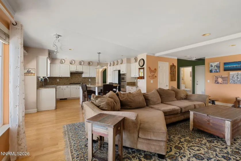 5294 Tappan, Reno, Nevada 89523, 4 Bedrooms Bedrooms, ,3 BathroomsBathrooms,Residential,Residential,Tappan,260004243