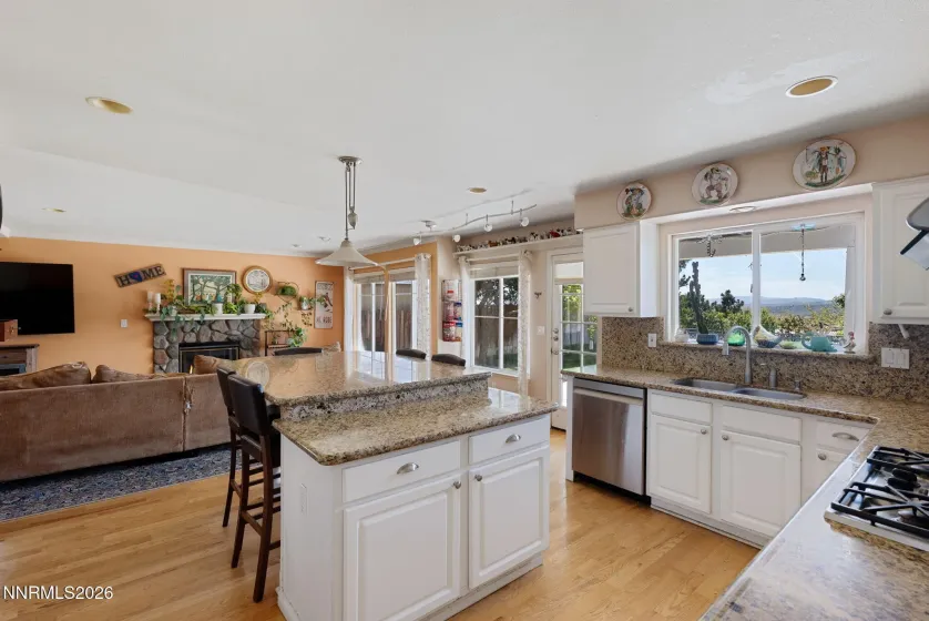 5294 Tappan, Reno, Nevada 89523, 4 Bedrooms Bedrooms, ,3 BathroomsBathrooms,Residential,Residential,Tappan,260004243