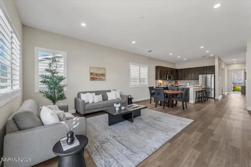 12921 Sapphire Point, Reno, Nevada 89521, 3 Bedrooms Bedrooms, ,3 BathroomsBathrooms,Residential,Residential,Sapphire Point,260004244