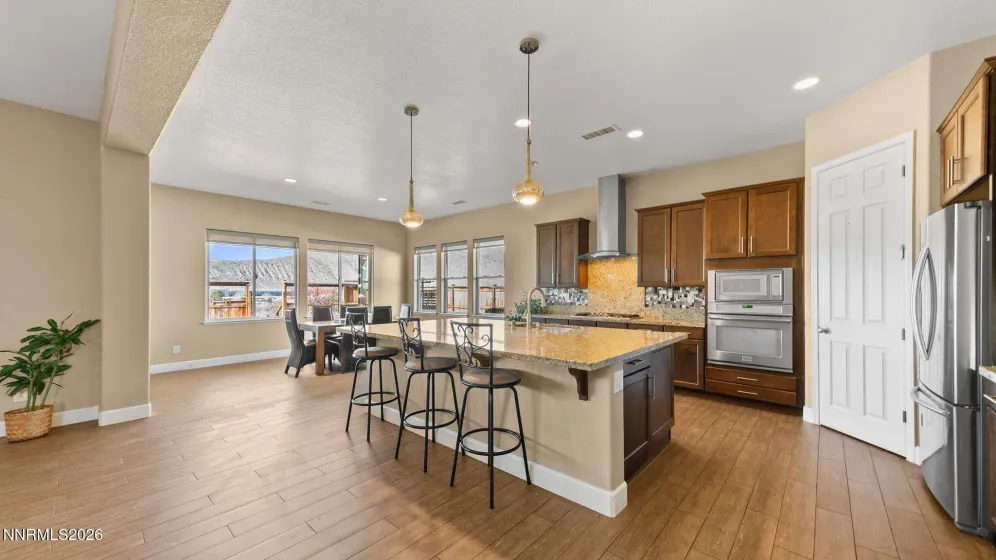 11725 Paradise View, Sparks, Nevada 89441, 5 Bedrooms Bedrooms, ,3 BathroomsBathrooms,Residential,Residential,Paradise View,260004246