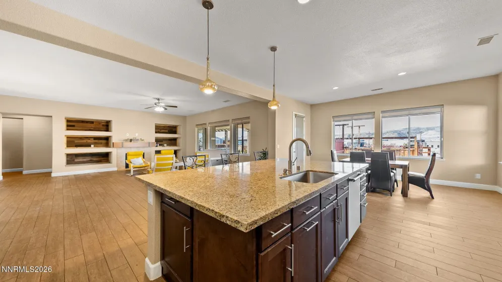 11725 Paradise View, Sparks, Nevada 89441, 5 Bedrooms Bedrooms, ,3 BathroomsBathrooms,Residential,Residential,Paradise View,260004246