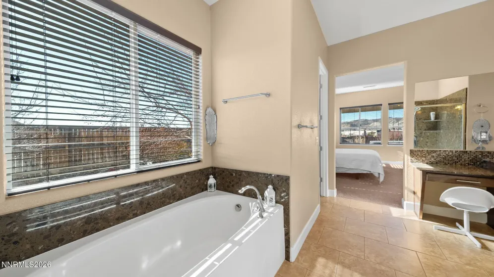 11725 Paradise View, Sparks, Nevada 89441, 5 Bedrooms Bedrooms, ,3 BathroomsBathrooms,Residential,Residential,Paradise View,260004246