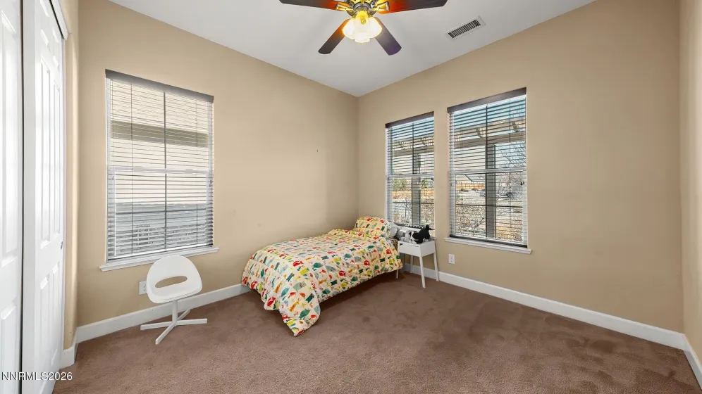 11725 Paradise View, Sparks, Nevada 89441, 5 Bedrooms Bedrooms, ,3 BathroomsBathrooms,Residential,Residential,Paradise View,260004246