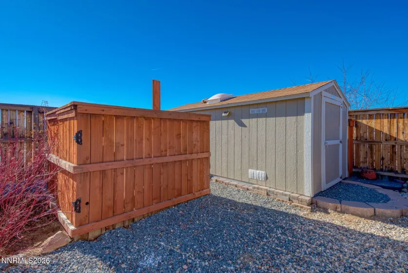 11725 Paradise View, Sparks, Nevada 89441, 5 Bedrooms Bedrooms, ,3 BathroomsBathrooms,Residential,Residential,Paradise View,260004246