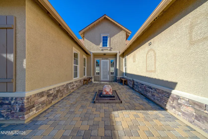 11725 Paradise View, Sparks, Nevada 89441, 5 Bedrooms Bedrooms, ,3 BathroomsBathrooms,Residential,Residential,Paradise View,260004246