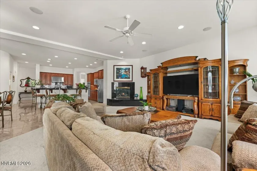 12445 Ocean View, Sparks, Nevada 89441, 5 Bedrooms Bedrooms, ,4 BathroomsBathrooms,Residential,Residential,Ocean View,260004253