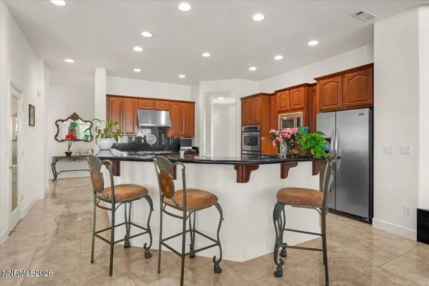 12445 Ocean View, Sparks, Nevada 89441, 5 Bedrooms Bedrooms, ,4 BathroomsBathrooms,Residential,Residential,Ocean View,260004253