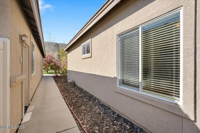 12445 Ocean View, Sparks, Nevada 89441, 5 Bedrooms Bedrooms, ,4 BathroomsBathrooms,Residential,Residential,Ocean View,260004253