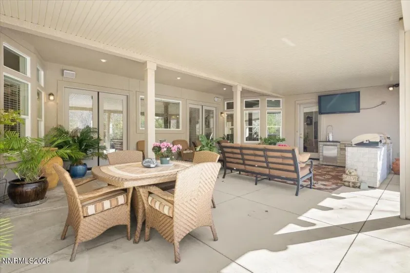 12445 Ocean View, Sparks, Nevada 89441, 5 Bedrooms Bedrooms, ,4 BathroomsBathrooms,Residential,Residential,Ocean View,260004253