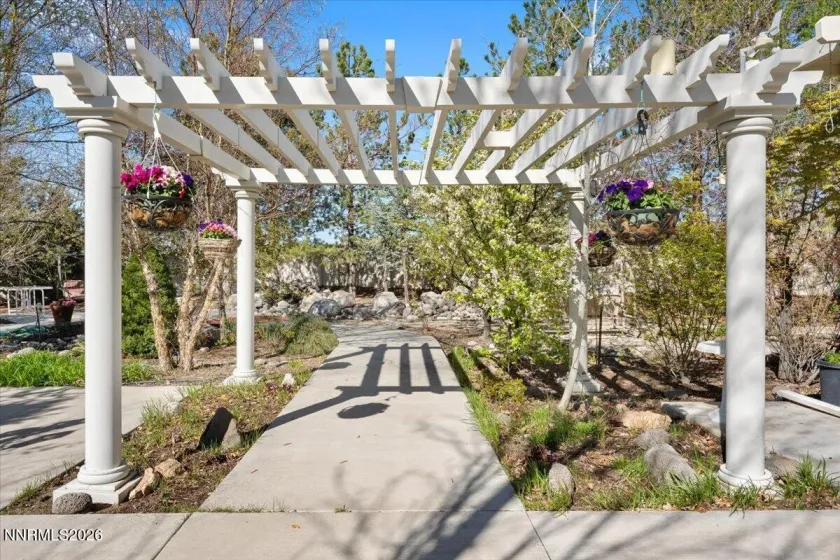 12445 Ocean View, Sparks, Nevada 89441, 5 Bedrooms Bedrooms, ,4 BathroomsBathrooms,Residential,Residential,Ocean View,260004253