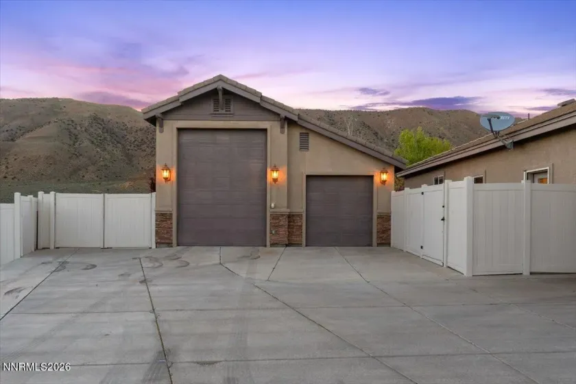 12445 Ocean View, Sparks, Nevada 89441, 5 Bedrooms Bedrooms, ,4 BathroomsBathrooms,Residential,Residential,Ocean View,260004253