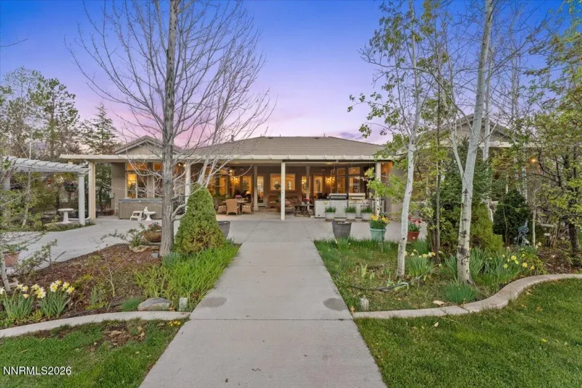 12445 Ocean View, Sparks, Nevada 89441, 5 Bedrooms Bedrooms, ,4 BathroomsBathrooms,Residential,Residential,Ocean View,260004253