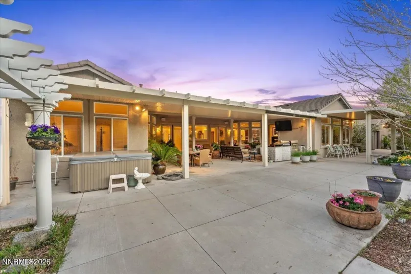 12445 Ocean View, Sparks, Nevada 89441, 5 Bedrooms Bedrooms, ,4 BathroomsBathrooms,Residential,Residential,Ocean View,260004253