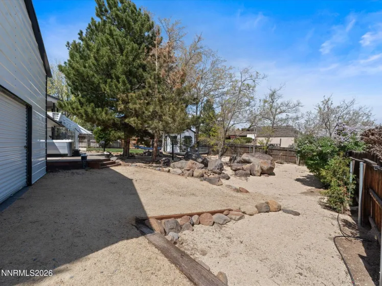 16020 Edmands, Reno, Nevada 89511, 3 Bedrooms Bedrooms, ,3 BathroomsBathrooms,Residential,Residential,Edmands,260004254