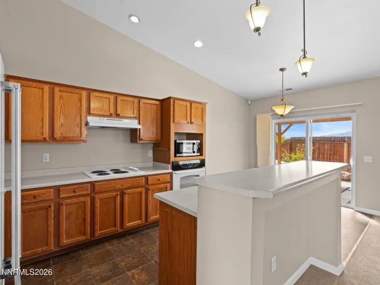 875 Vista Park, Carson City, Nevada 89705, 4 Bedrooms Bedrooms, ,2 BathroomsBathrooms,Residential,Residential,Vista Park,260004258