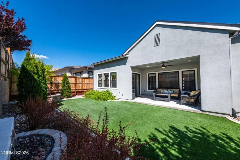 972 Little Star, Reno, Nevada 89511, 3 Bedrooms Bedrooms, ,3 BathroomsBathrooms,Residential,Residential,Little Star,260004257