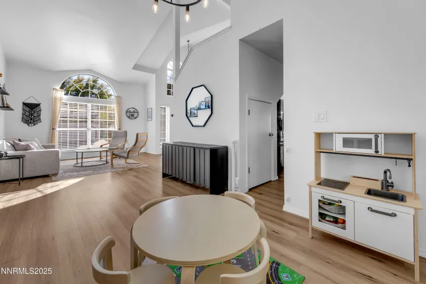 4539 Windcrest, Reno, Nevada 89523, 3 Bedrooms Bedrooms, ,3 BathroomsBathrooms,Residential,Residential,Windcrest,260004260