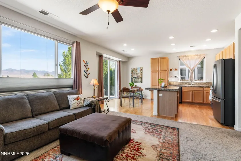 816 Ballybunion, Dayton, Nevada 89403, 4 Bedrooms Bedrooms, ,2 BathroomsBathrooms,Residential,Residential,Ballybunion,260004262