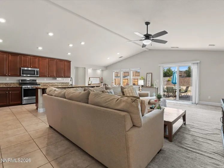 918 Garden Pond, Spanish Springs, Nevada 89441, 4 Bedrooms Bedrooms, ,3 BathroomsBathrooms,Residential,Residential,Garden Pond,260004263