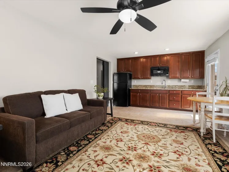 918 Garden Pond, Spanish Springs, Nevada 89441, 4 Bedrooms Bedrooms, ,3 BathroomsBathrooms,Residential,Residential,Garden Pond,260004263