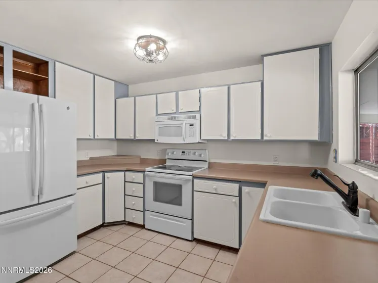 112 I, Sparks, Nevada 89431, 2 Bedrooms Bedrooms, ,1 BathroomBathrooms,Residential,Residential,I,260004264