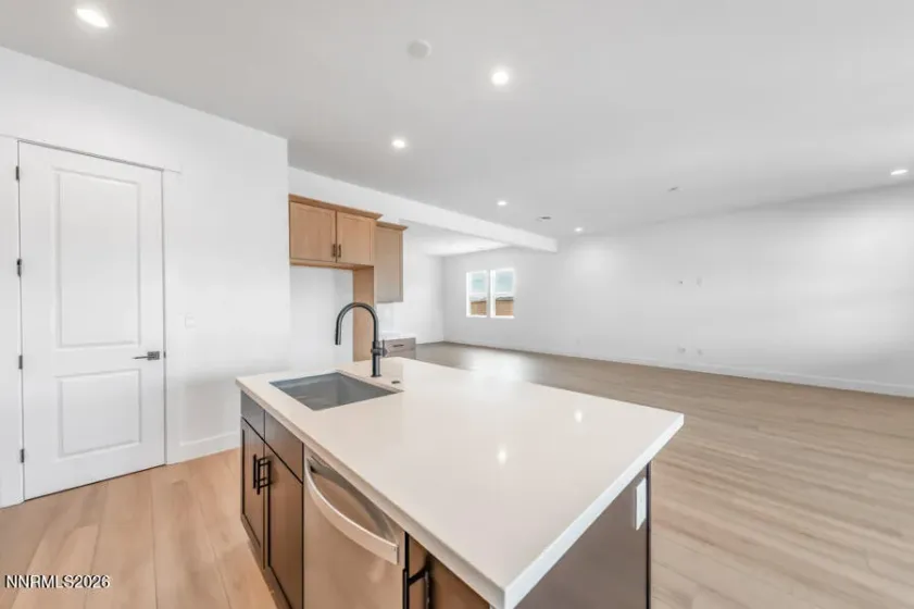 521 La Tray, Sparks, Nevada 89441, 3 Bedrooms Bedrooms, ,3 BathroomsBathrooms,Residential,Residential,La Tray,250053808